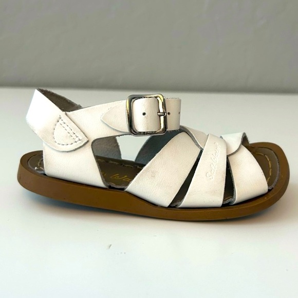 🐚SUMMER STAPLE • SaltWater Sandals • Size 7 (Toddler) - Picture 4 of 7